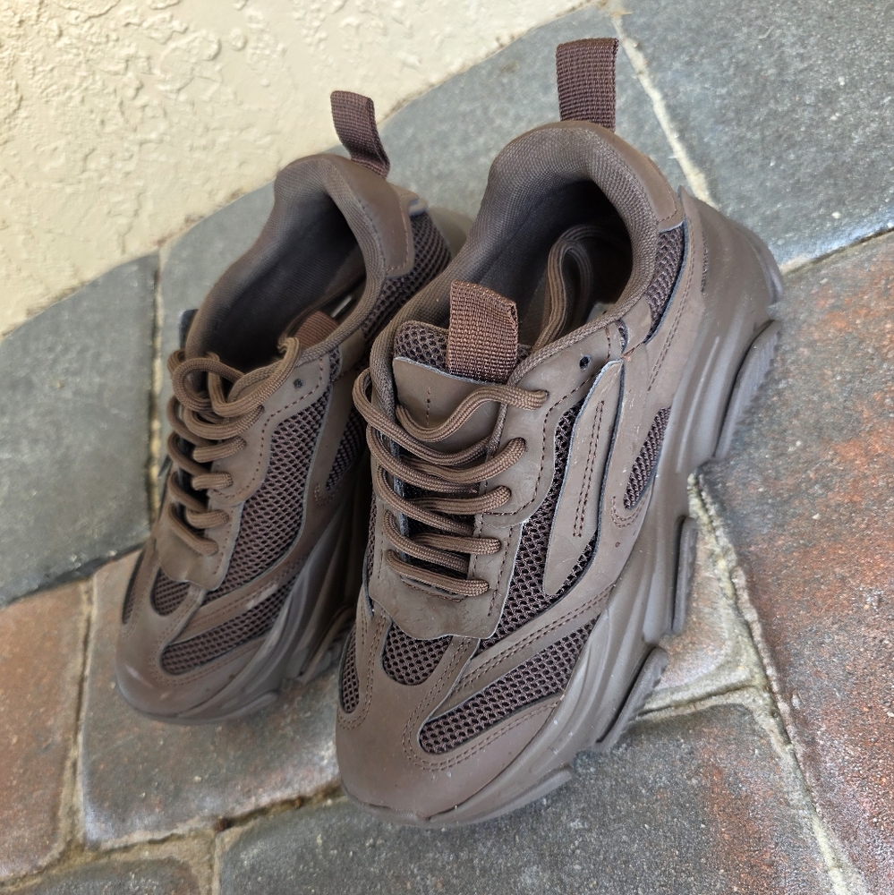Steve Madden Brown Chunky Sneakers